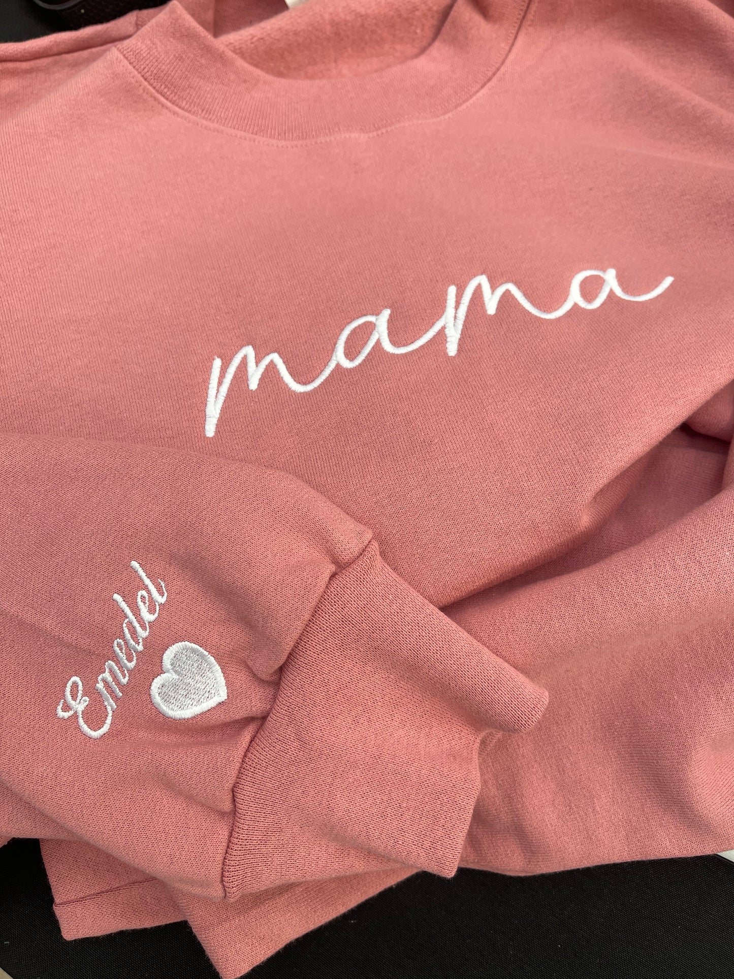 MAMA crewneck + name